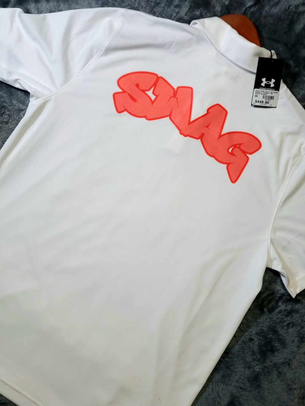 LOONEY TUNES ✕ UNDER ARMOUR