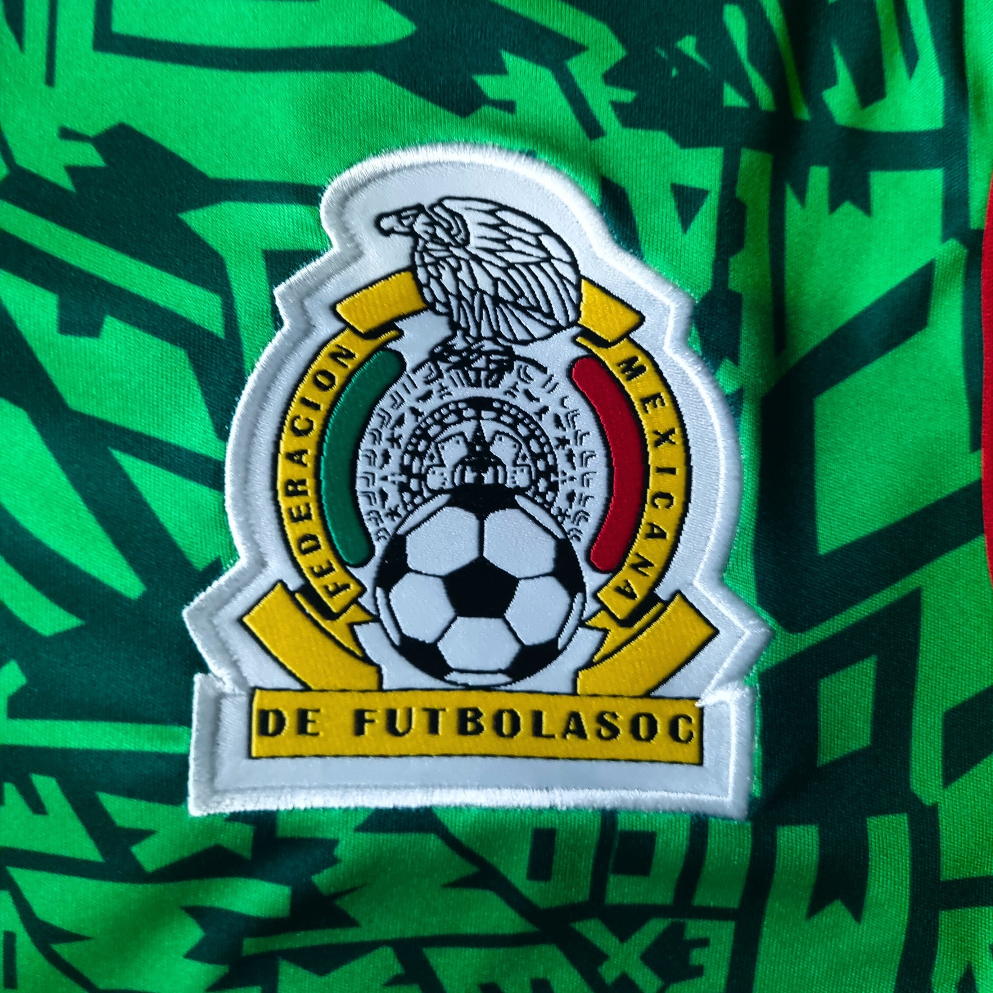 JERSEY RETRO SELECCIÓN MÉXICO 1994 X BLUE DEMON Y EL SANTO