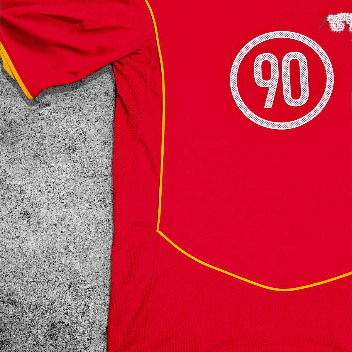 JERSEY TOTAL 90 X LA SAGRADA FAMILIA
