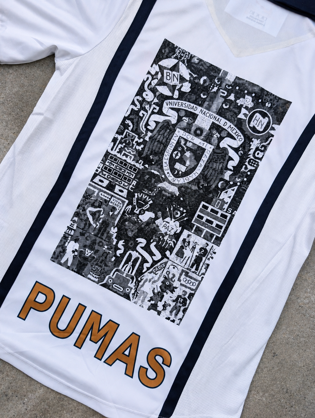 JERSEY RETRO PUMAS UNAM X MURAL JUAN O'GORMAN